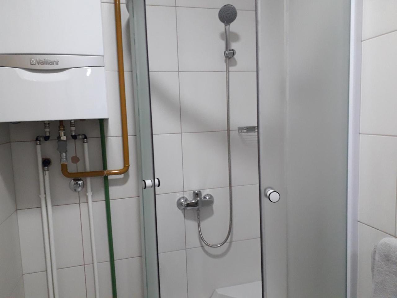 Mahala Apartments - Free Garage Sarajevo Luaran gambar